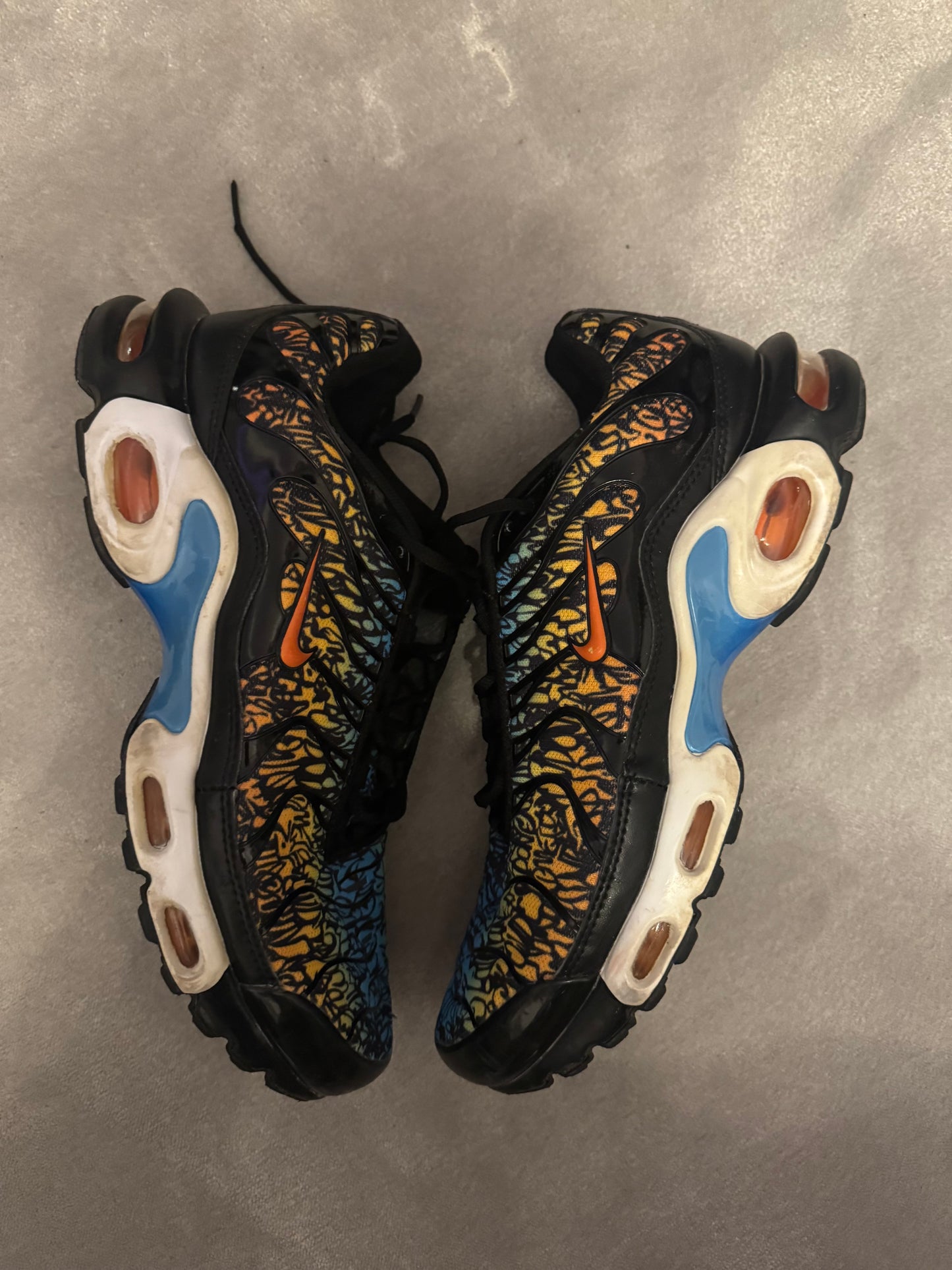 Nike tn greed (8.5)